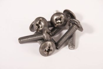 Boutjes M6x20mm ijzer per 10 stuks