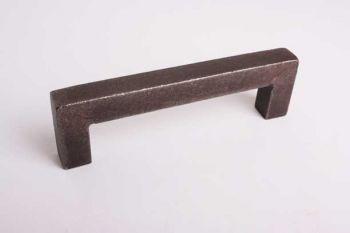 Greep industrieel roest ijzer vierkant 16mm boormaat 96mm of 128mm