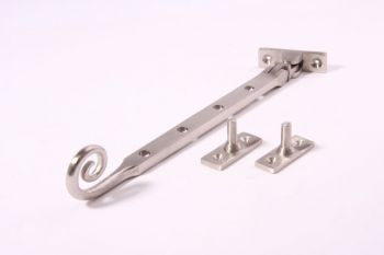 Raamuitzetter met krul geborsteld nikkel 240mm