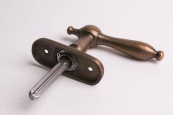 Kruk voor insteekgrendel met sterstiftprofiel brons antiek