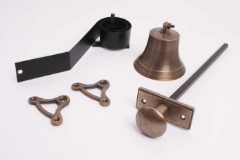 Trekbel klassiek brons antiek met platte knop en rechthoekige rozet
