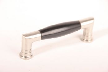 Greep tonmodel met ribbel 96mm geborsteld nikkel/zwart ebbenhout