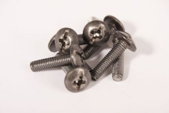 Boutjes M6x35mm ijzer per 10 stuks