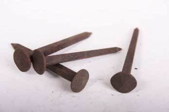 Nagel gesmeed ijzer 60mm kleine kop roest per 200 gram