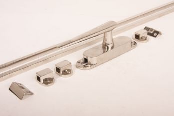 Krukespagnolet Art Deco blinkend nikkelmet stangen