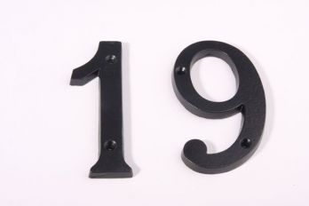 Huisnummer zwart op messing cijfer 0-9 100mm hoog