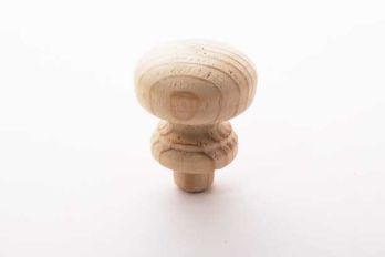 Vurenhouten knop rond 33mm met een vaste deuvel van 12mm