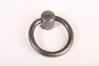 Ringgreep metaal grijs (tinkleur) 63mm diameter 8mm dik