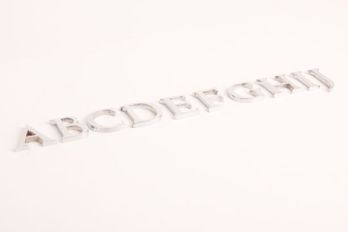 Letters voor teksten en namen blinkend chroom A-Z, &, @, - 40mm